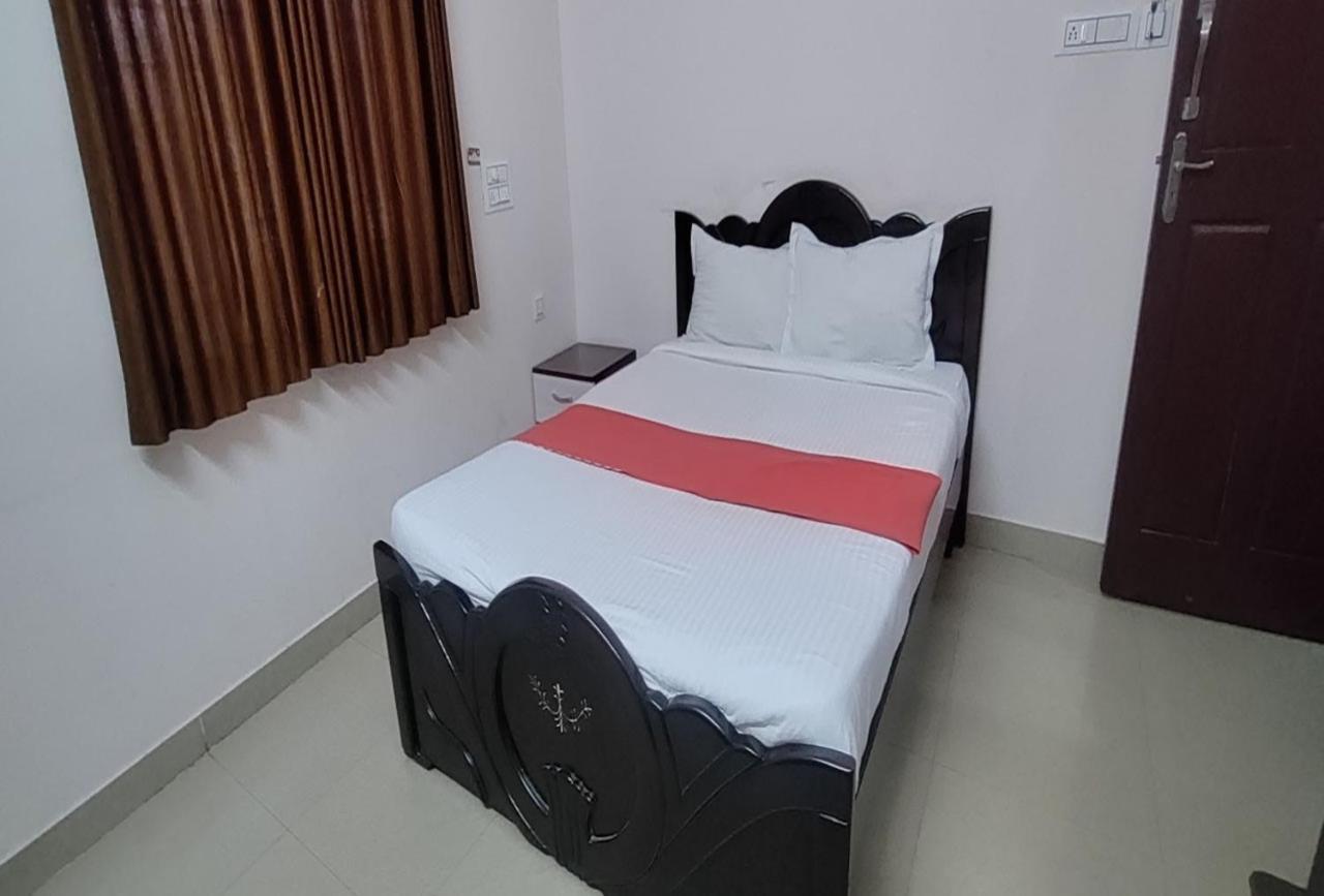 Anjaneya Comforts Shimoga Exterior photo