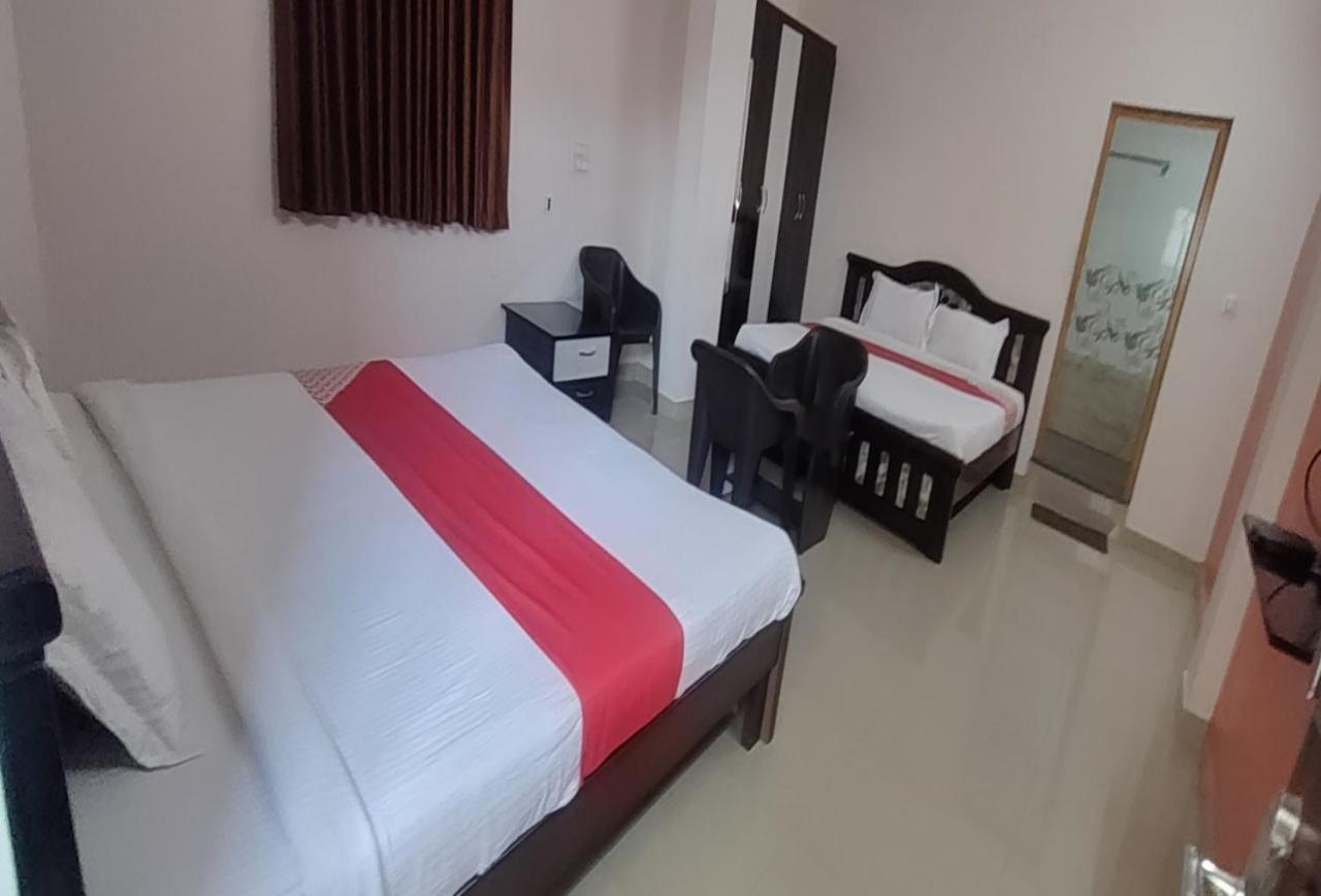 Anjaneya Comforts Shimoga Exterior photo