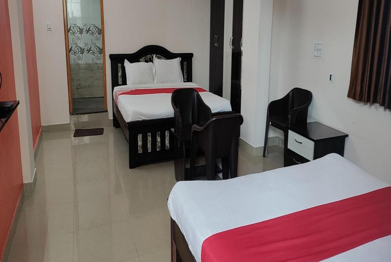 Anjaneya Comforts Shimoga Exterior photo