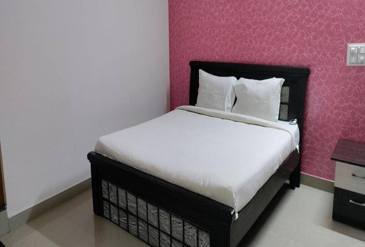 Anjaneya Comforts Shimoga Exterior photo