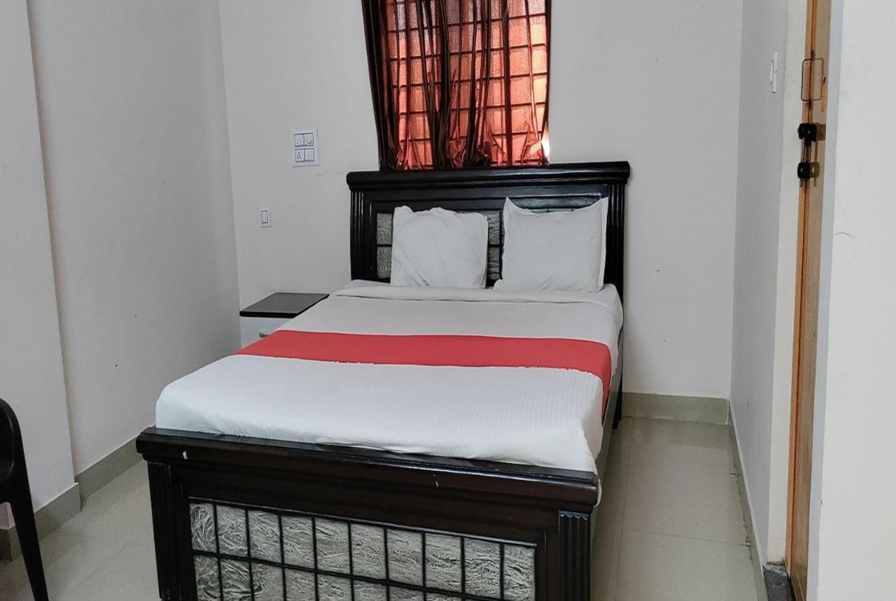 Anjaneya Comforts Shimoga Exterior photo